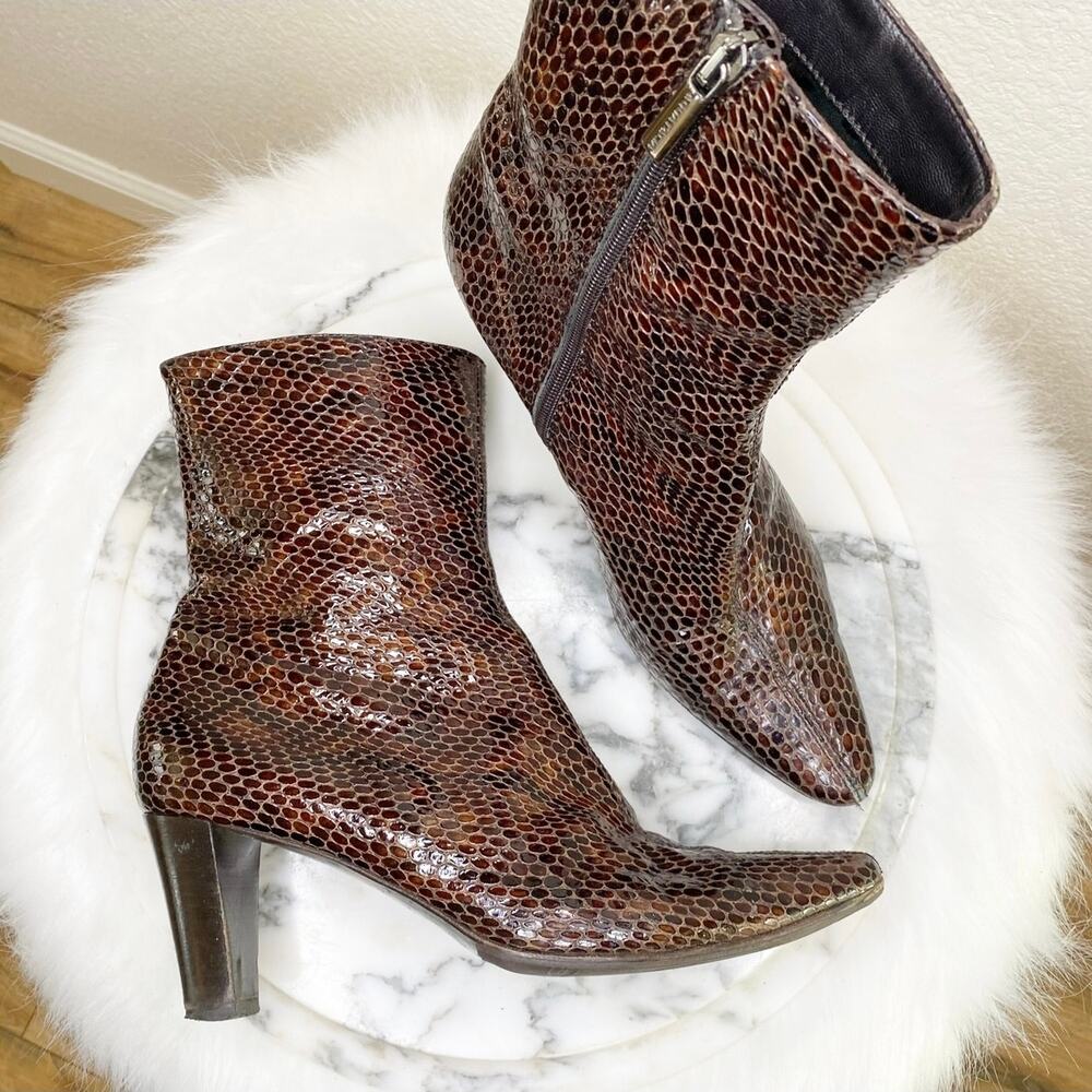Aquatalia Brown Snakeskin Italian Booties Heeled Size 8.5